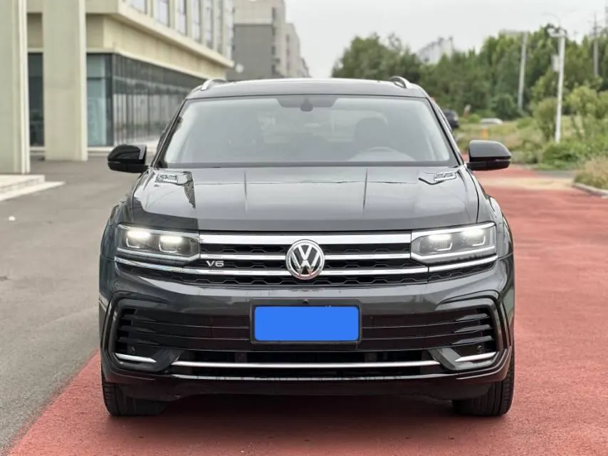 Volkswagen 2021 Tuang X 2.0TSI 380TSI Four-wheel Drive Extreme Night Limited Edition Automatic Gear 2