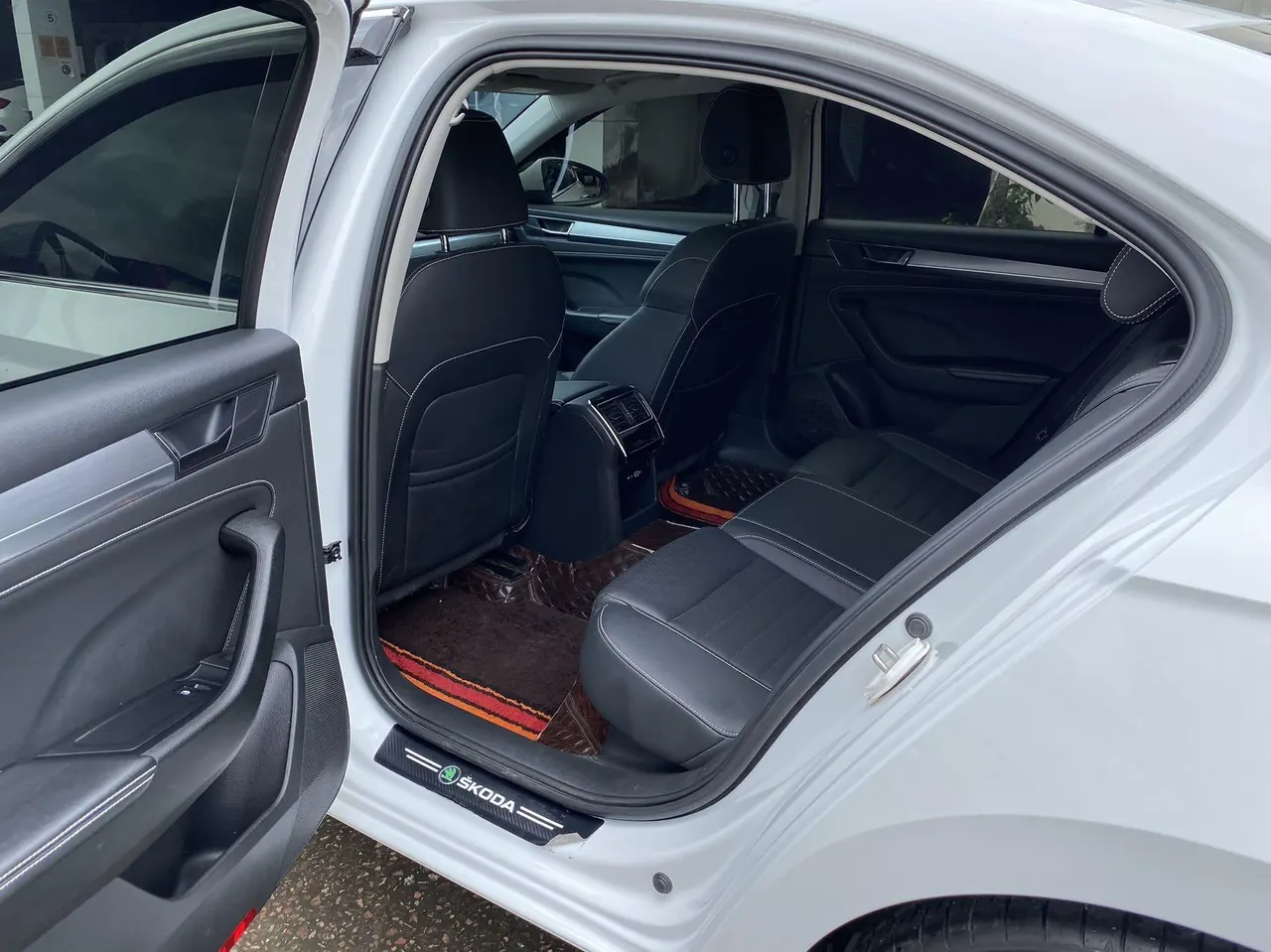 Skoda 2022 Express 1.4TSI TSI280 Premium Edition Automatic Gear 8