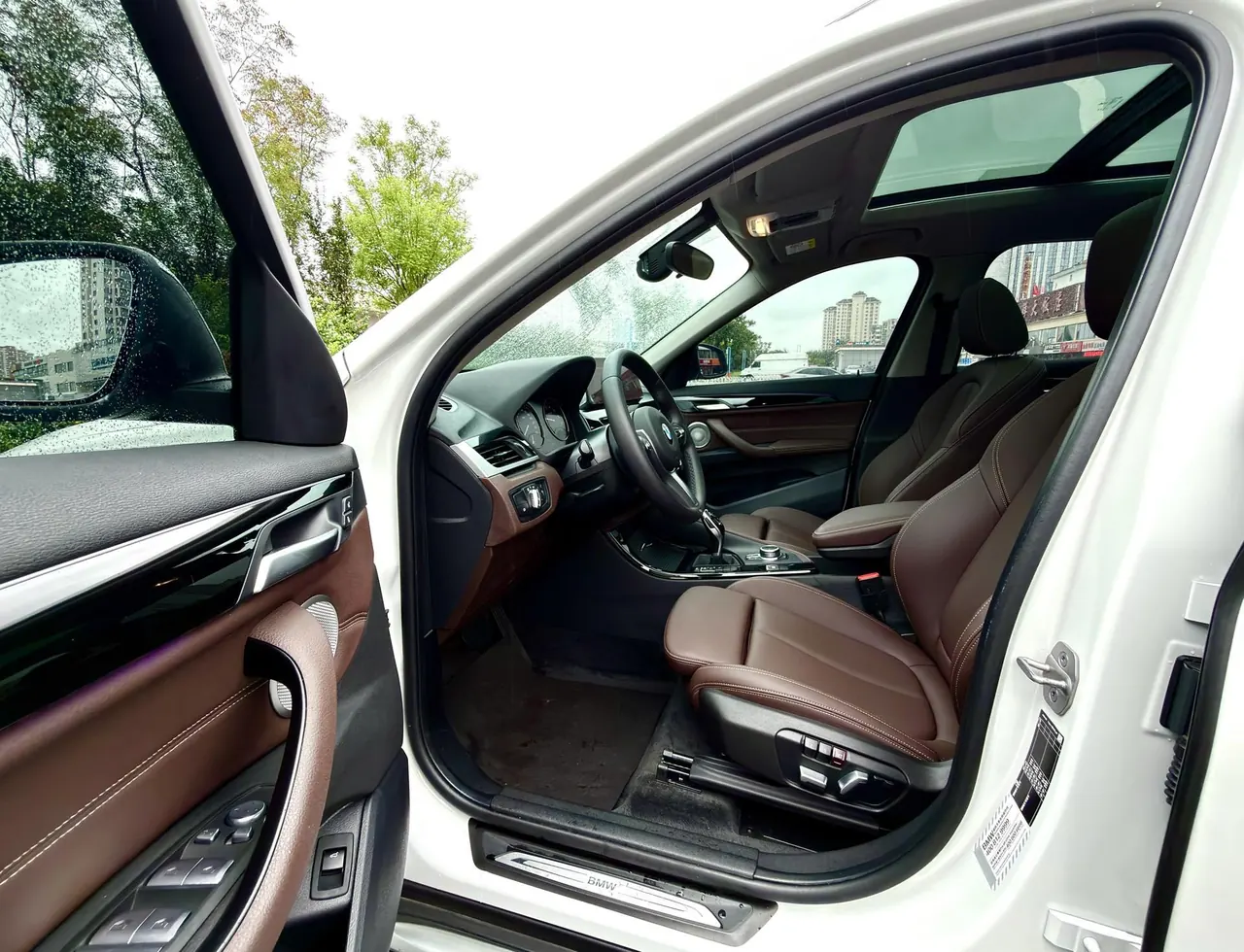 BMW 2022 X1 sDrive20Li 1.5T exclusive automatic gear 6