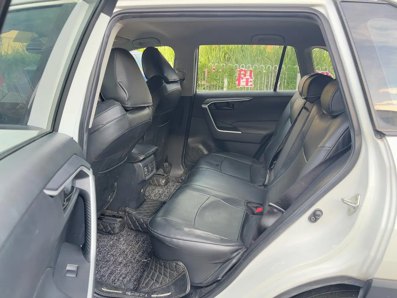Toyota 2020 Wilanda 2.0 Stepless Two-Drive Leading Edition Automatic Gear 6