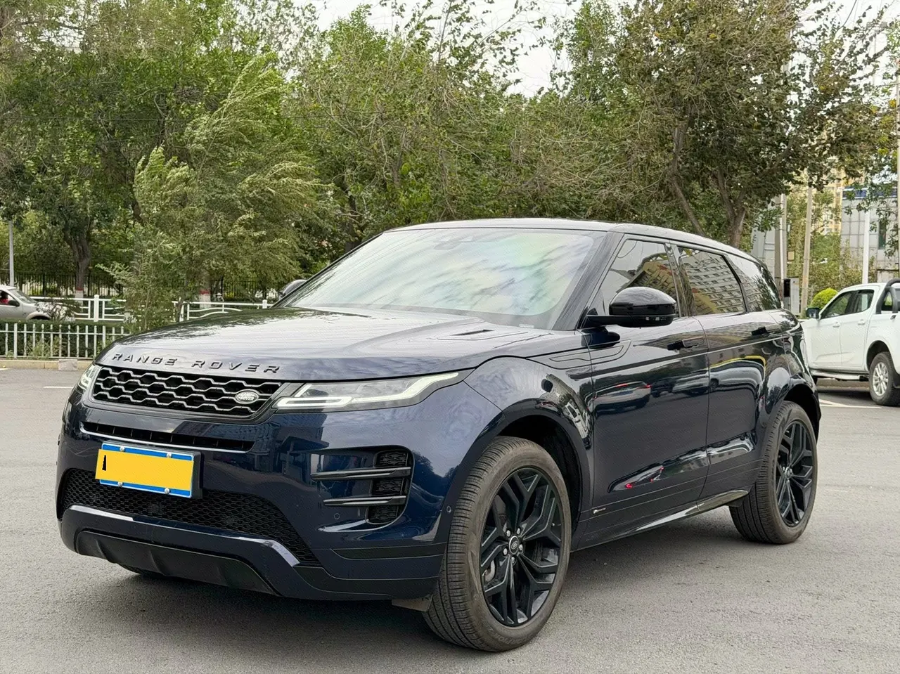 Open image lightbox: Land Rover 2020 Range Rover Aurora 48V 2.0T 249PS Youth Edition Automatic Gear
