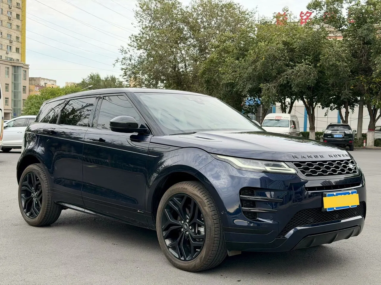 Land Rover 2020 Range Rover Aurora 48V 2.0T 249PS Youth Edition Automatic Gear 3