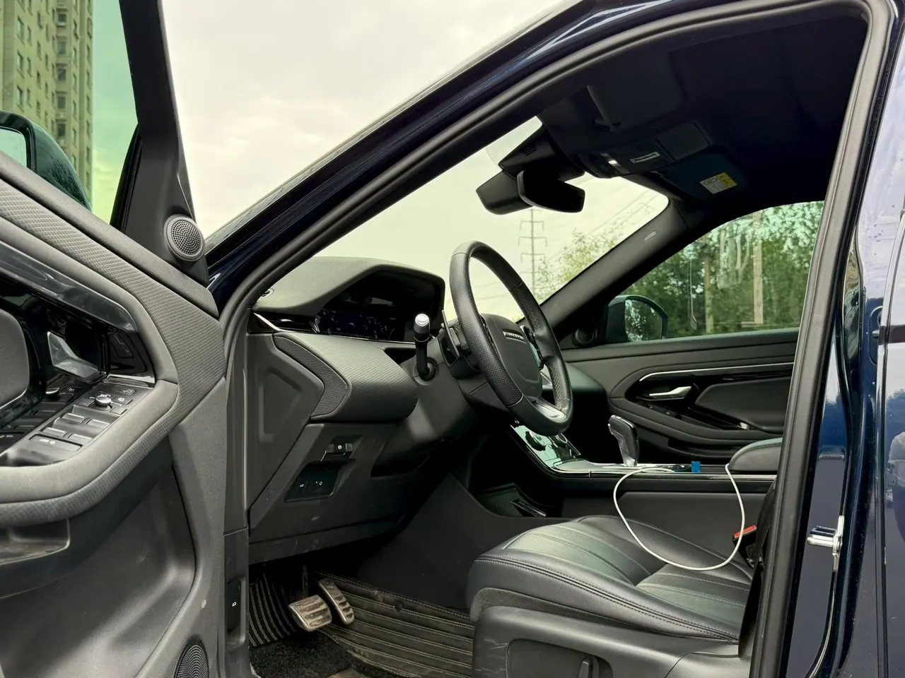 Land Rover 2020 Range Rover Aurora 48V 2.0T 249PS Youth Edition Automatic Gear 7