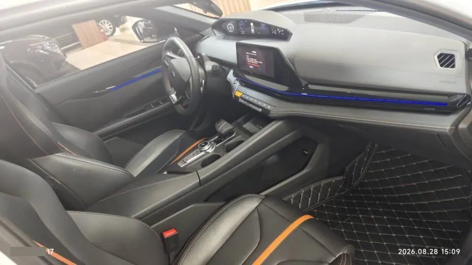 ChangAn 2024 UNI-V 1.5T Prestige Automatic 5