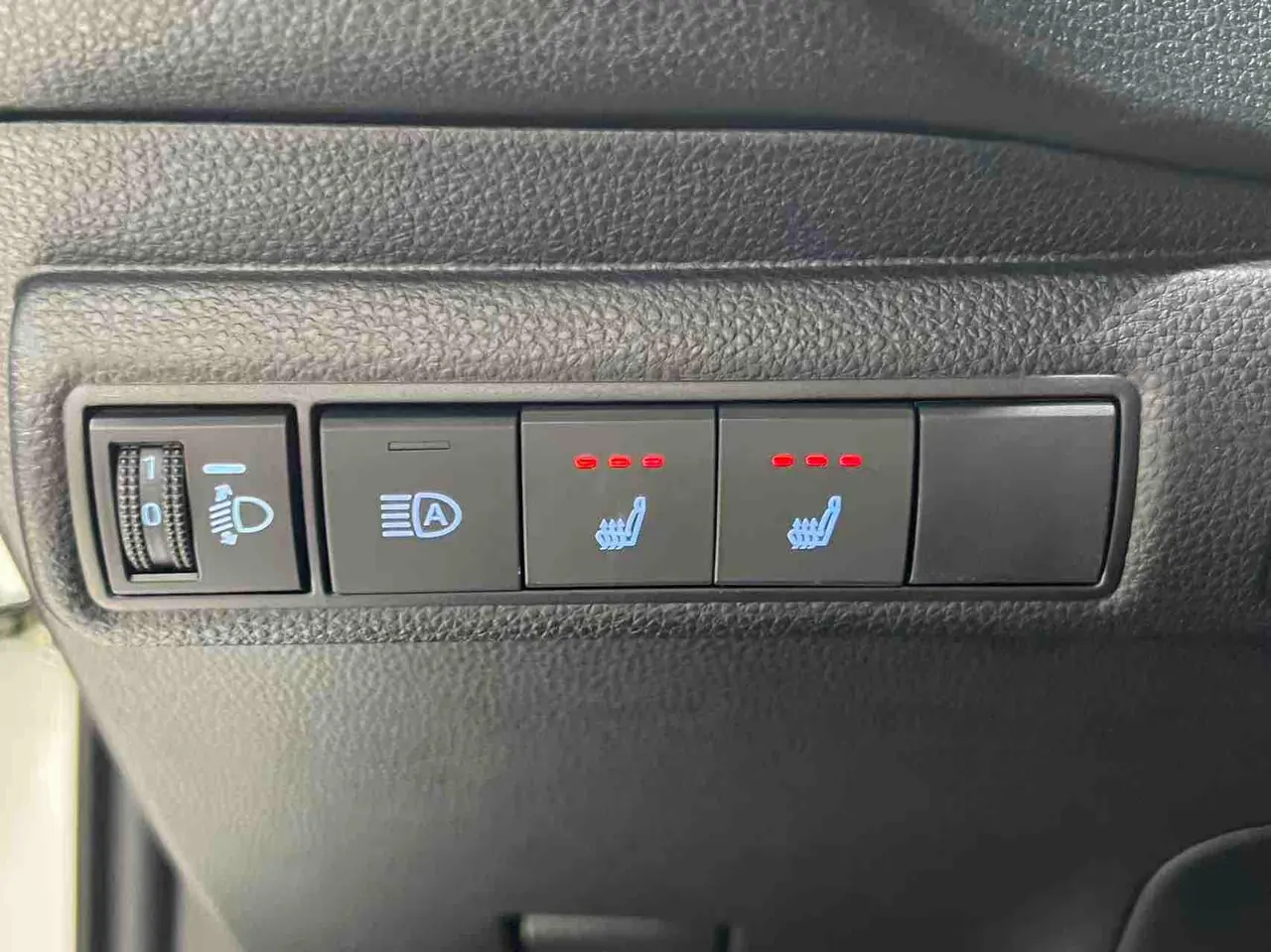 Toyota 2023 Lei Ling 1.2T Stepless 185T Sports Edition Automatic Gear 14