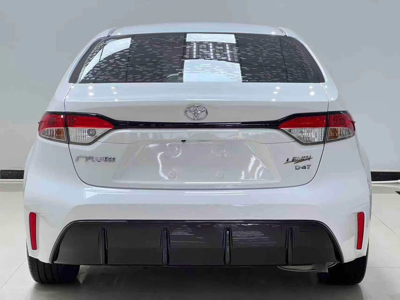 Toyota 2023 Lei Ling 1.2T Stepless 185T Sports Edition Automatic Gear 5