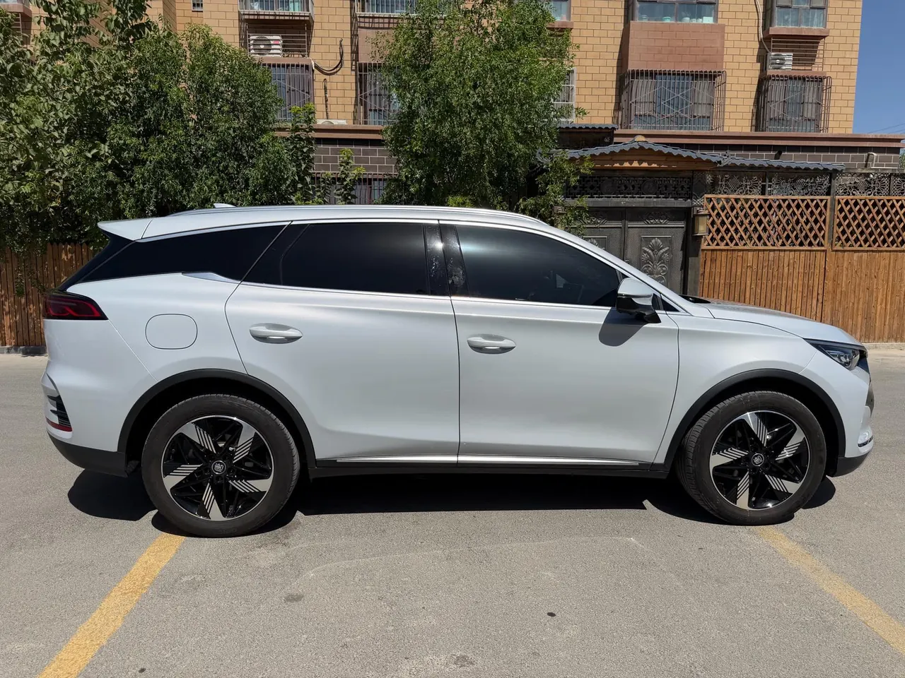 BYD Tang New Energy 2024 Tang DM-i 1.5T Stepless Glory Edition 112KM Honorable Automatic Gear 7