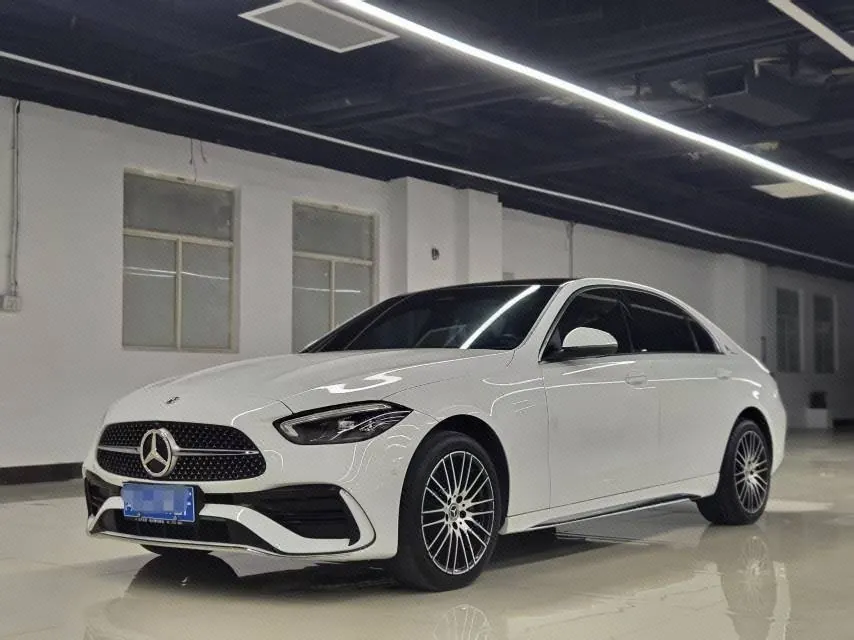 Open image lightbox: Mercedes Benz Class C 2024 C 260 L 48V 1.5T Sports Edition Automatic Gear