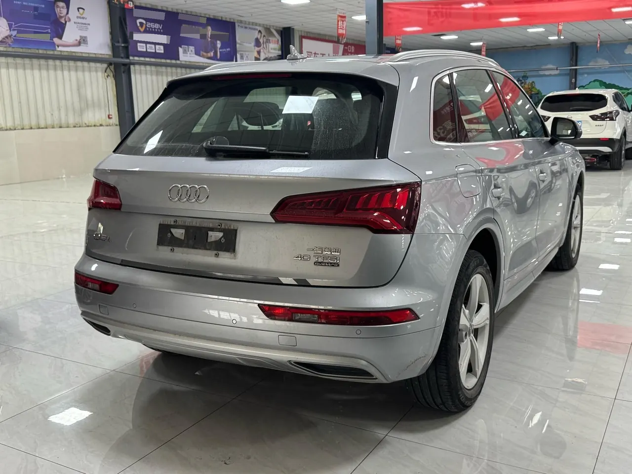 Audi 2020 Q5L 2.0TFSI 40TFSI enjoy aggressive automatic transmission 5