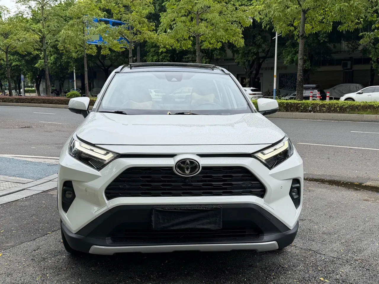 Toyota 2023 RAV4 Rongbo 2.0 Stepless Two-Drive Fashion Plus Edition Automatic Gear 2