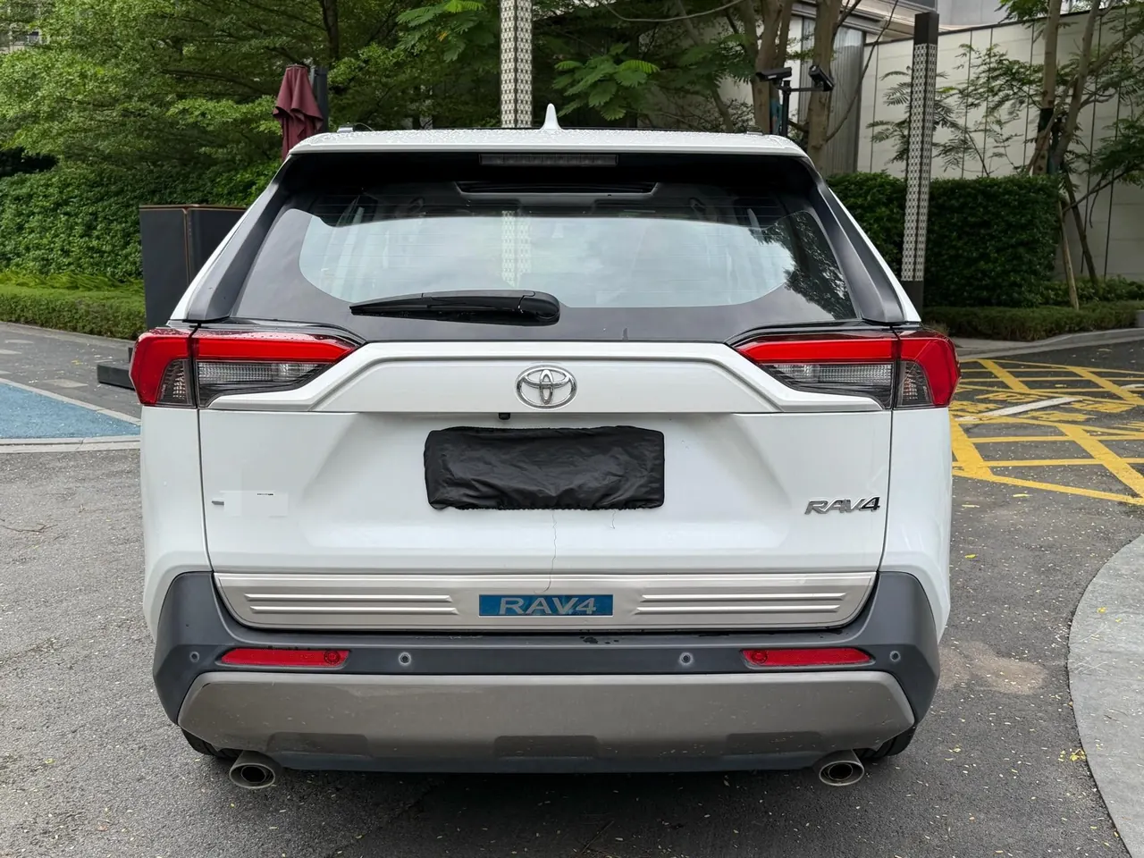 Toyota 2023 RAV4 Rongbo 2.0 Stepless Two-Drive Fashion Plus Edition Automatic Gear 4