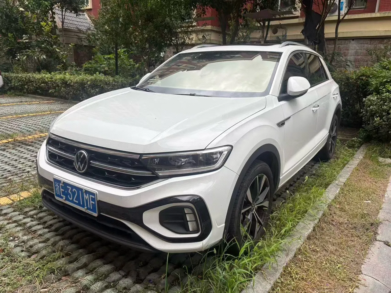 打开图片灯箱:Volkswagen 2023 Tange 1.5TSI 300TSI Two-Drive Chen Guang Edition Automatic Gear