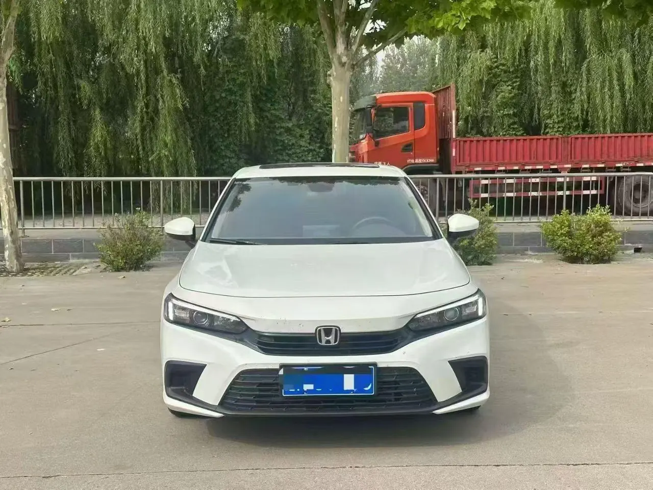 Honda 2023 Civic 1.5T CVT 240TURBO Sporty Edition Automatic 3