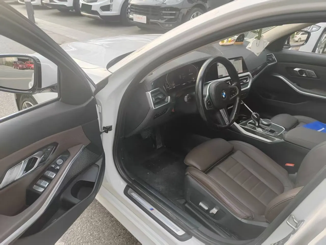 BMW 3 Series 2020 325Li 2.0T M Sports Suit Automatic Gear 4