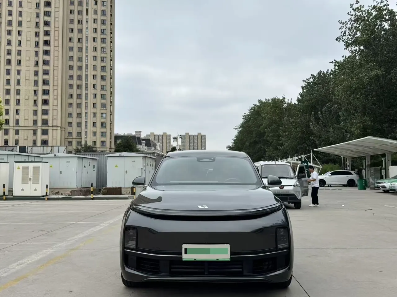 Li 2023 L8 Air automatic gear 2