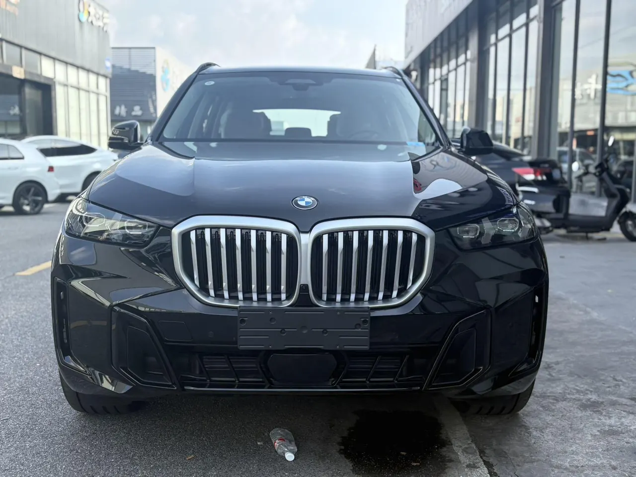 BMW 2026 X5 xDrive30Li 48V 2.0T exclusive m sports obsidian night suit automatic gear 2