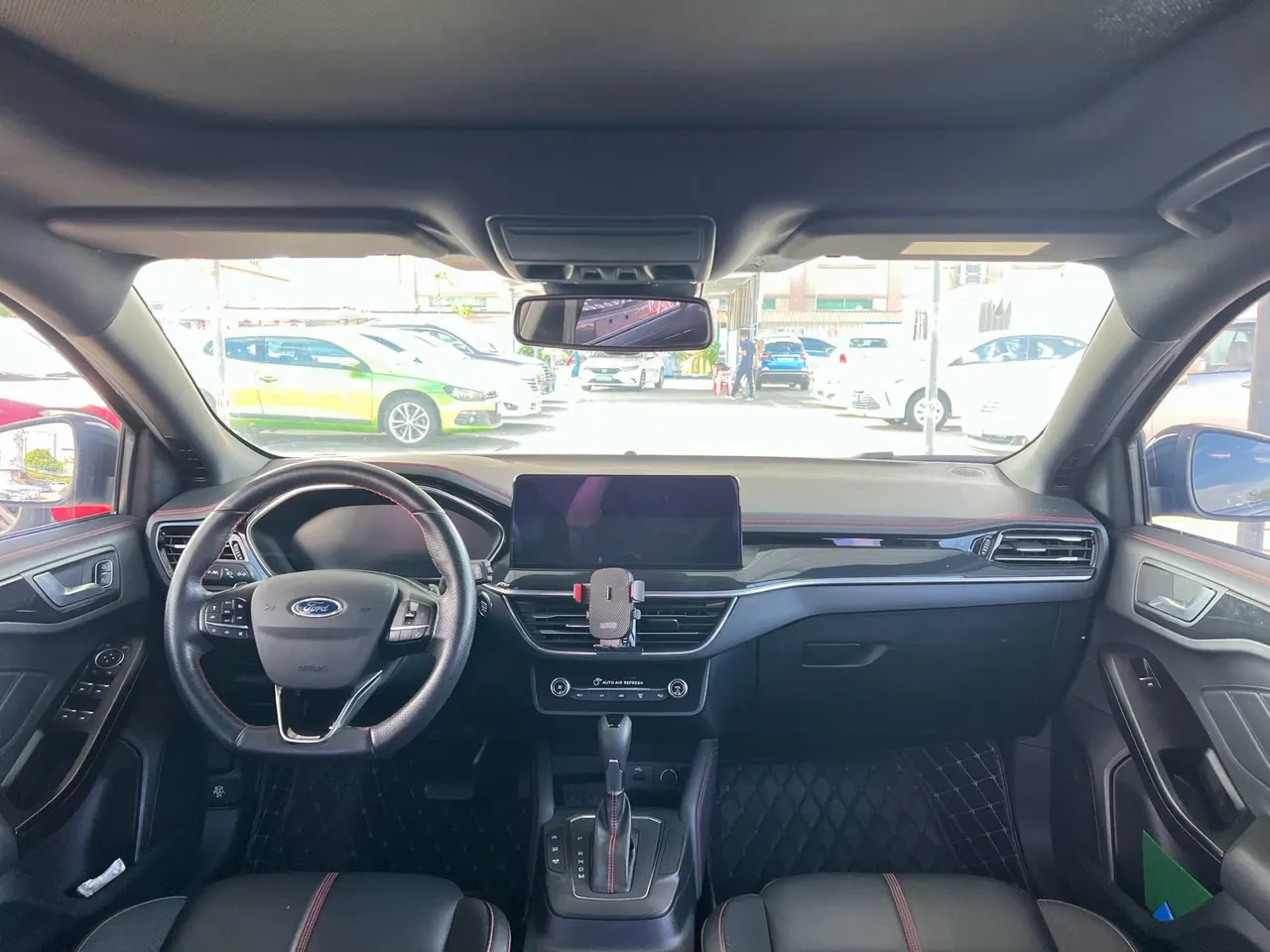 Ford 2022 Fox-hatchback 1.5T EcoBoost 180 ST Line Automatic 5