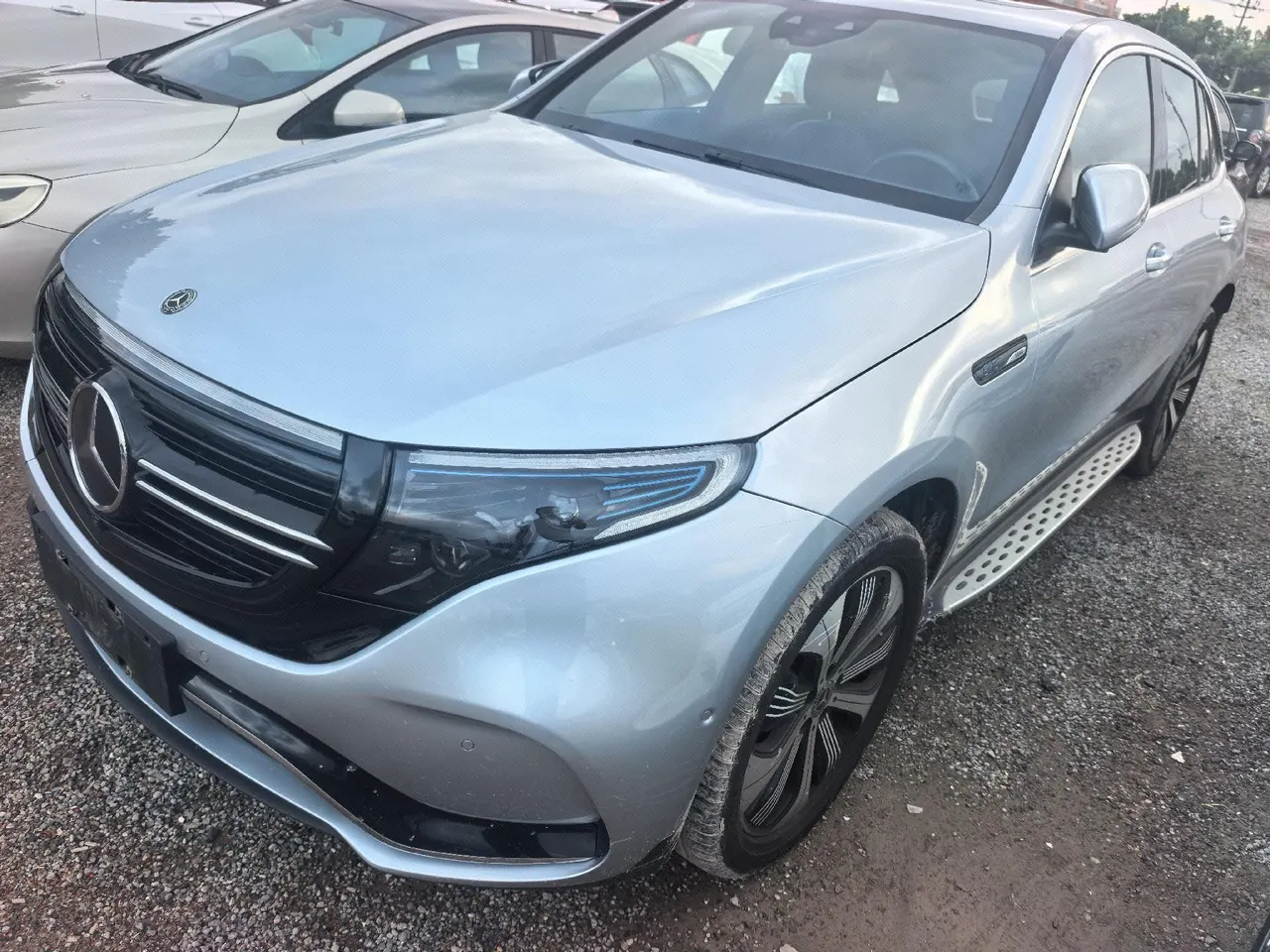 Mercedes Benz 2020 EQC 400 4MATIC EQC 400 4MATIC Genesis 1886 Limited Edition Automatic Gear - View 1