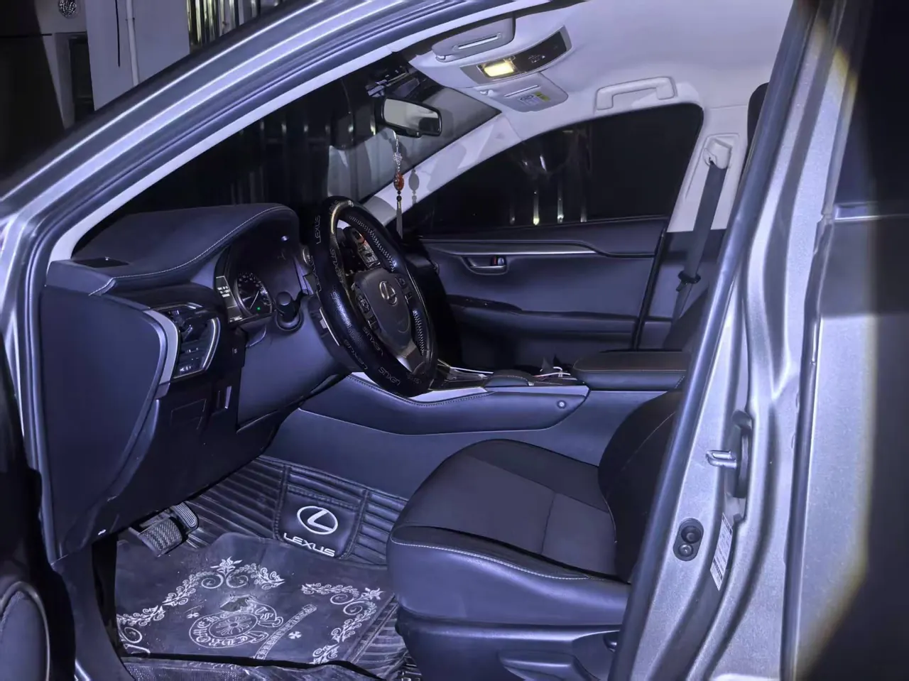 Lexus NX (Imported) 2020 NX200 2.0 Stepless Front Edition Automatic Gear 3