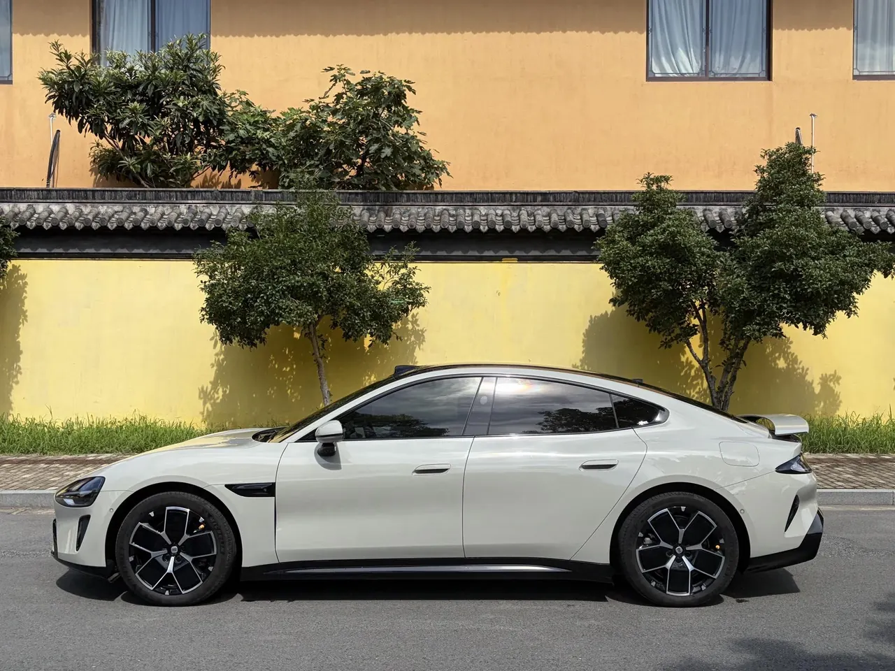 MI 2024 SU 7 830km Rear Drive Ultra Long Endurance High-end Smart Drive Pro Edition Automatic Gear 4