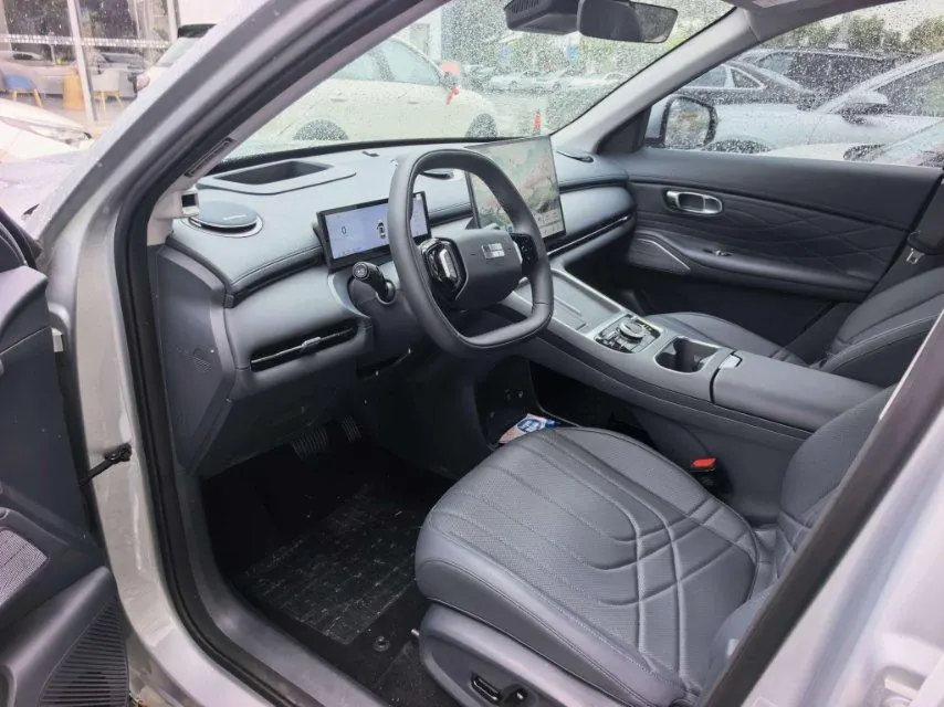 Geely Galaxy 2026 Starship 7 EM-i 1.5 135km Starship Edition Automatic Gear 3