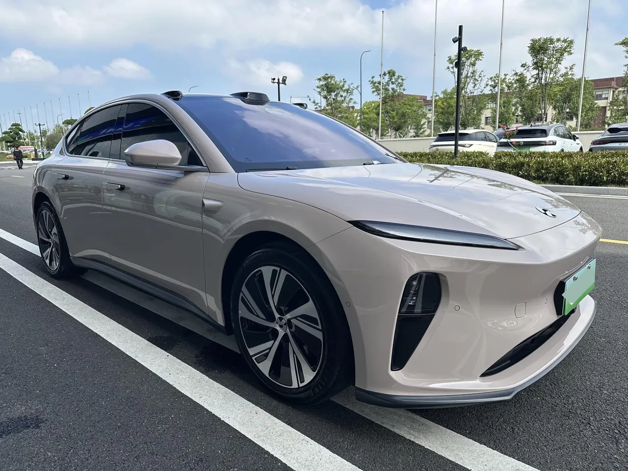 NIO 2024 ET5 75kWh automatic gear 3
