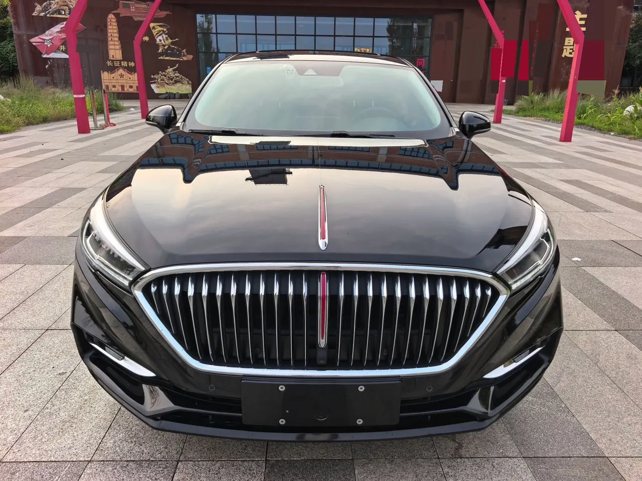 HongQi 2020 H5 1.8TD Zhilian Flag Edition Automatic Gear 2