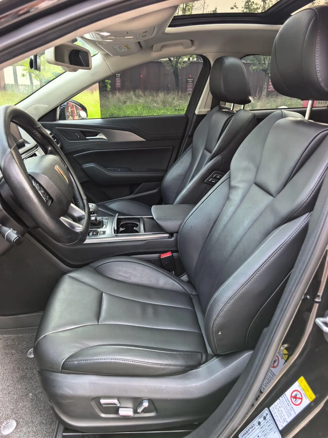 HongQi 2020 H5 1.8TD Zhilian Flag Edition Automatic Gear 7