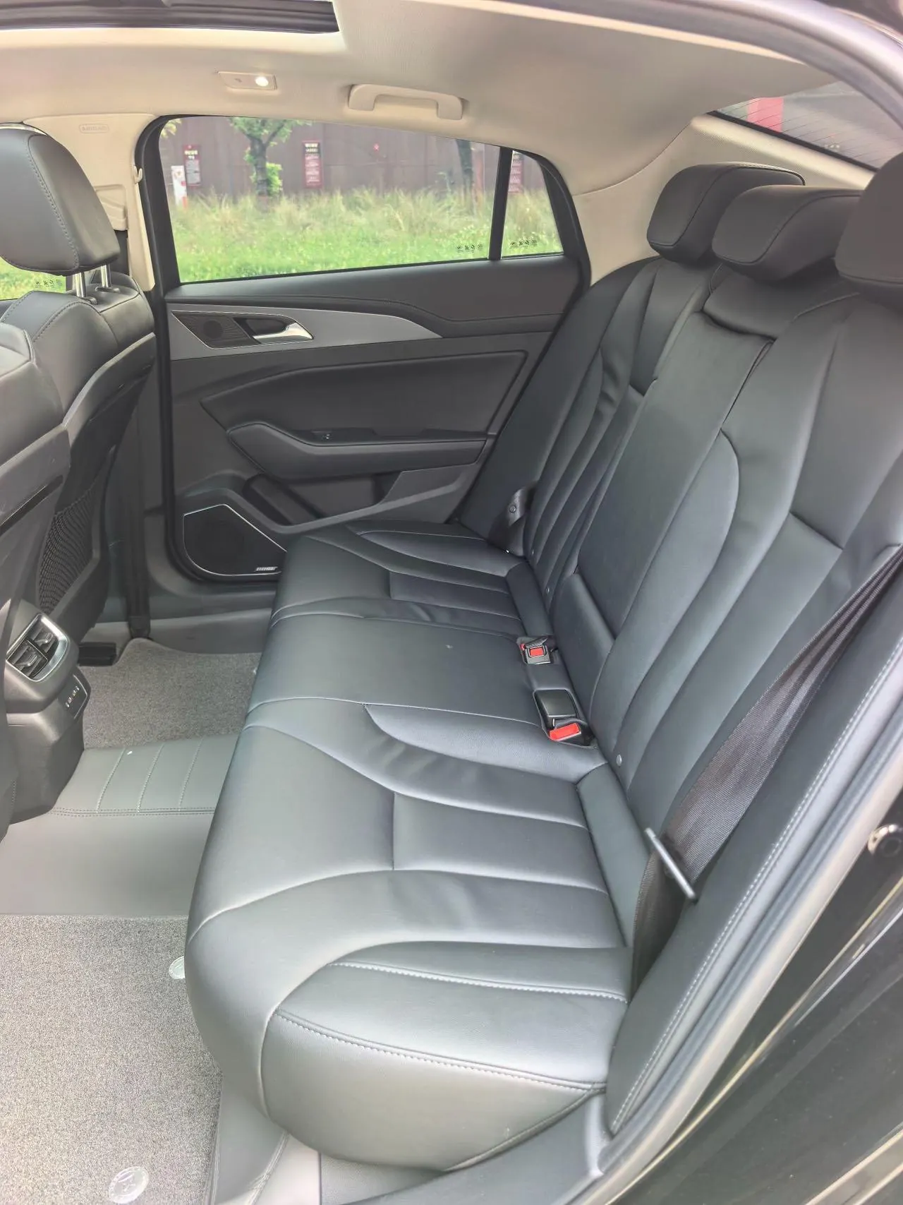 HongQi 2020 H5 1.8TD Zhilian Flag Edition Automatic Gear 8