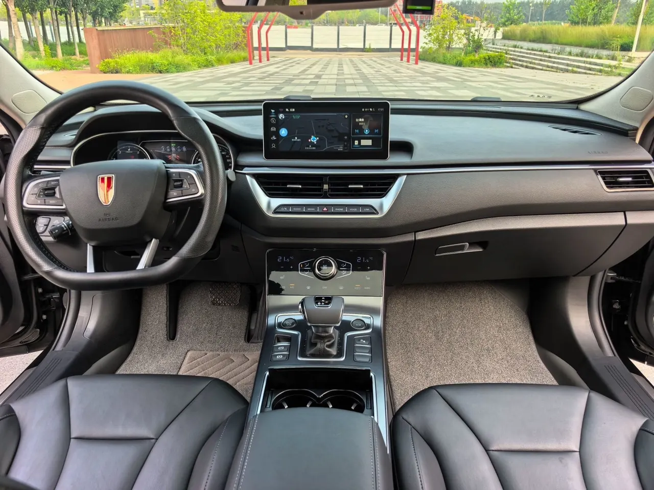 HongQi 2020 H5 1.8TD Zhilian Flag Edition Automatic Gear 9