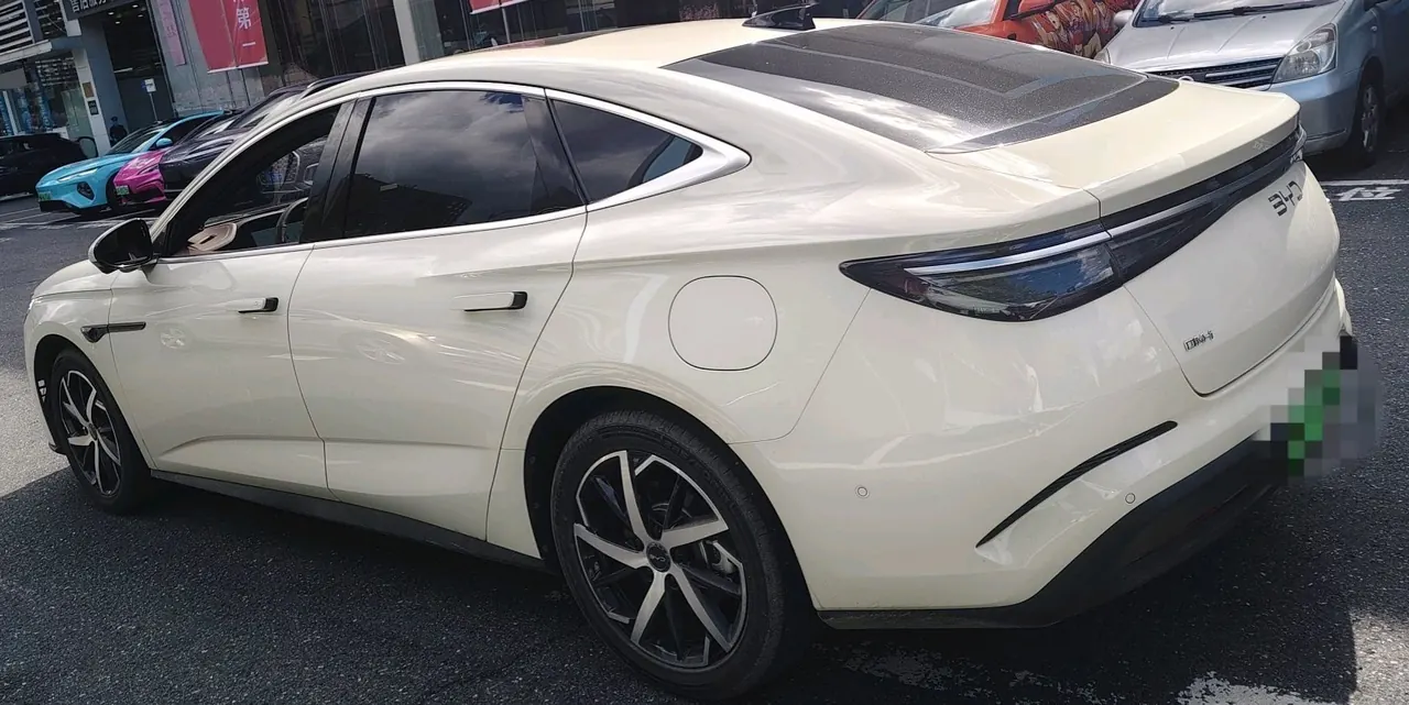 BYD 2026 Seal 07 DM-i 1.5T CVT 230km Flagship Automatic 3