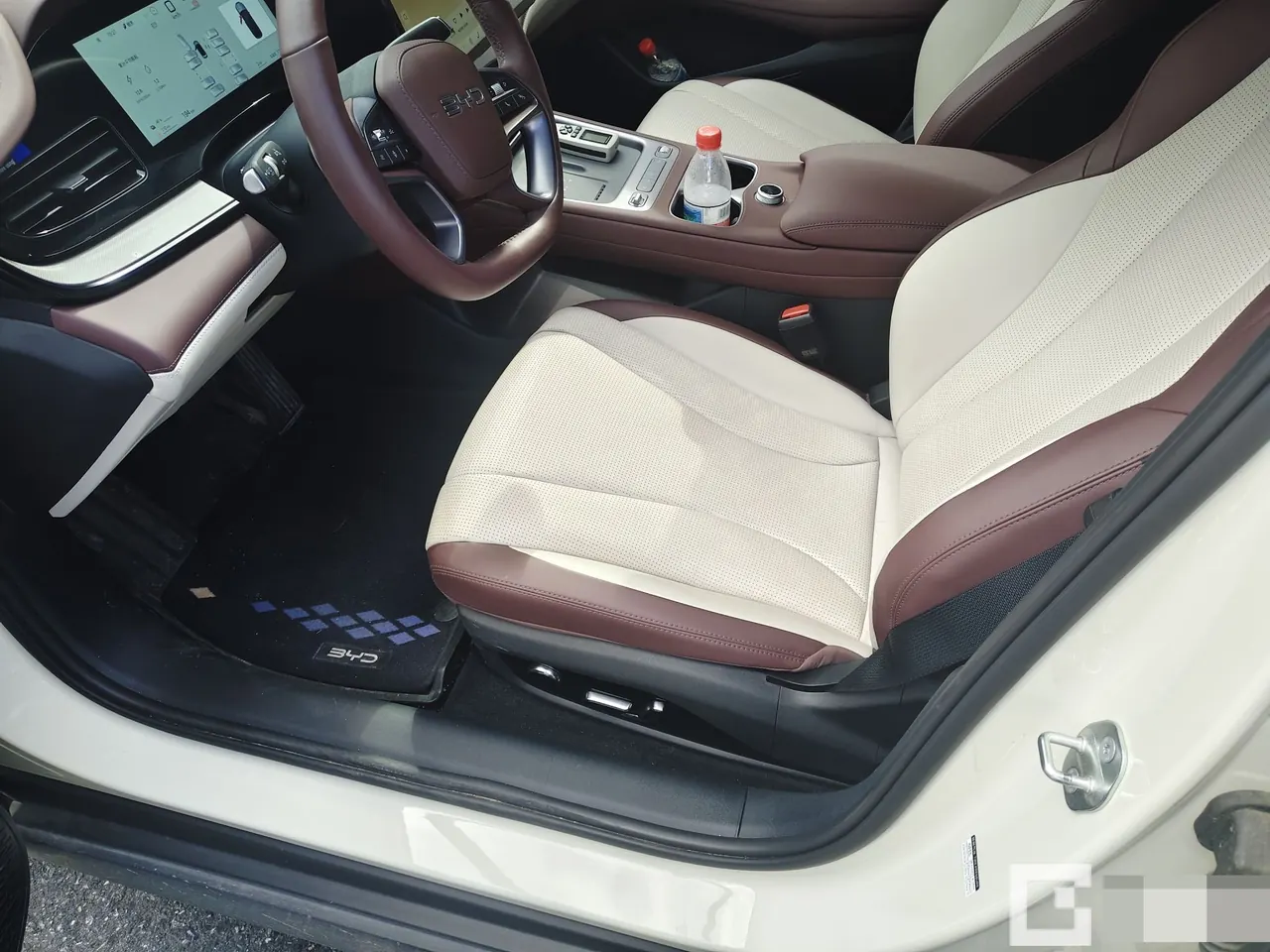 BYD 2026 Seal 07 DM-i 1.5T CVT 230km Flagship Automatic 8