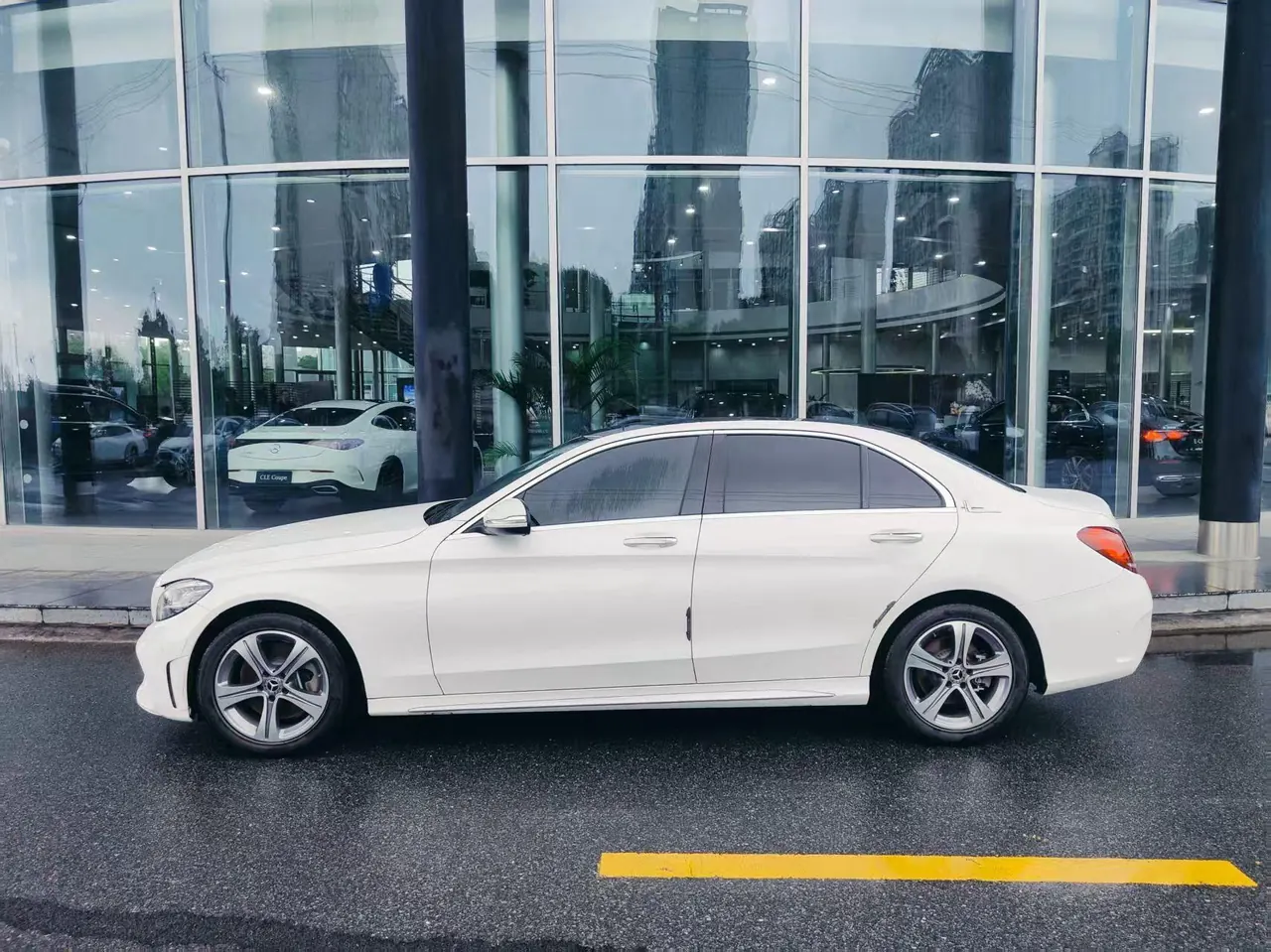 Mercedes Benz Class C 2020 C 260 L 48V 1.5T Sports Edition Automatic Gear 3