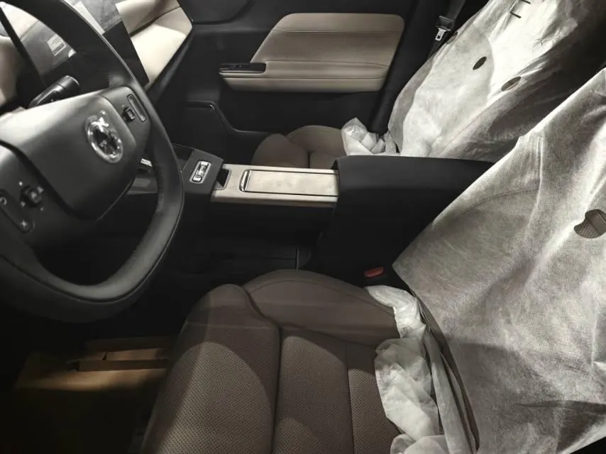Volvo 2026 XC70 1.5T 4-wheel drive long endurance Plus automatic gear 4