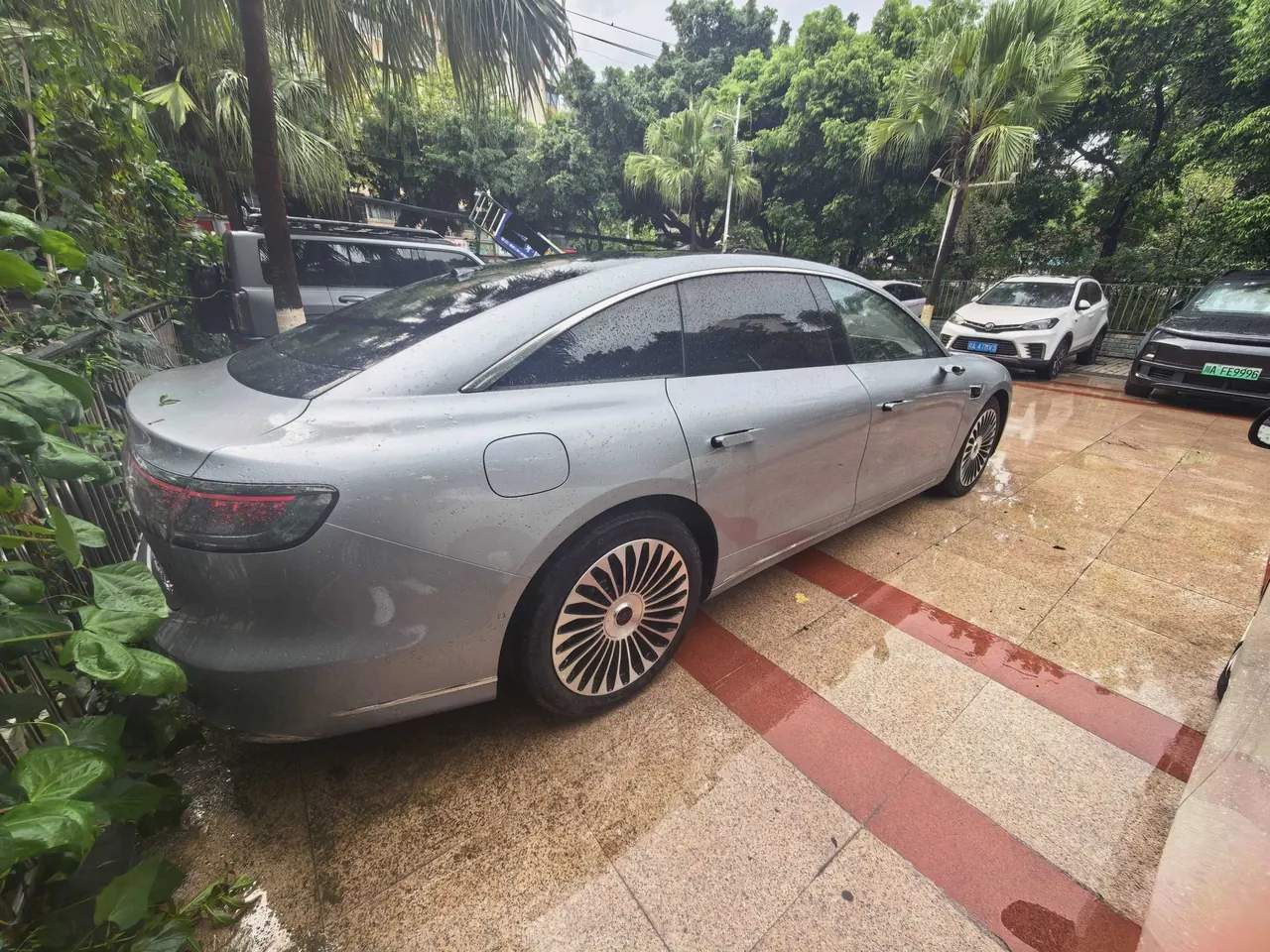 Luxeed 2026 S9 Ultra Rear Drive 53kWh Automatic 8