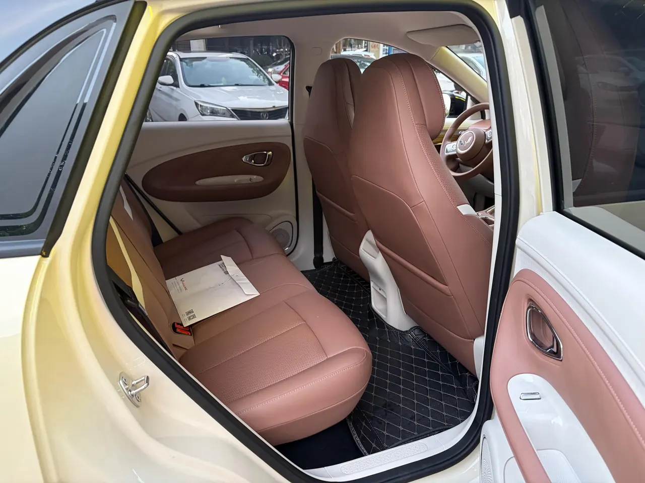 WuLing 2026 Plantronics Pro 330km Enjoy Automatic Gear 3