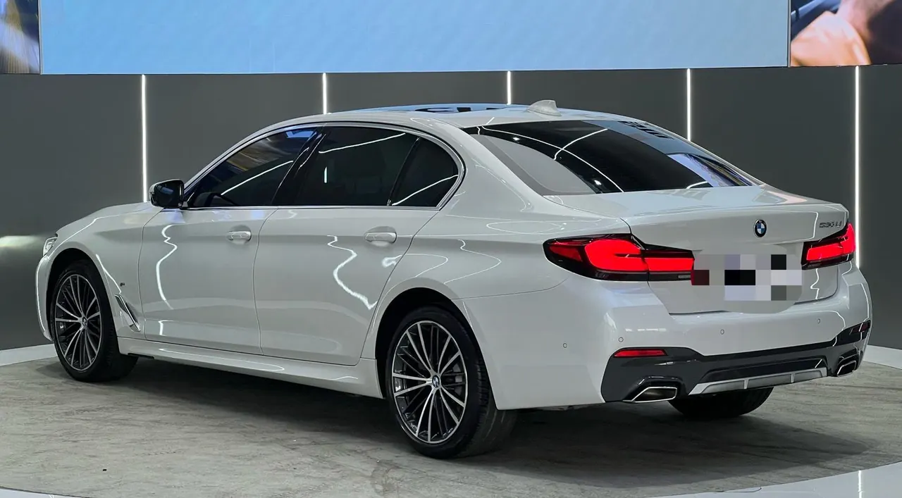 BMW 5 Series 2023 530Li 2.0T Leading M Sports Suit Automatic Gear 9