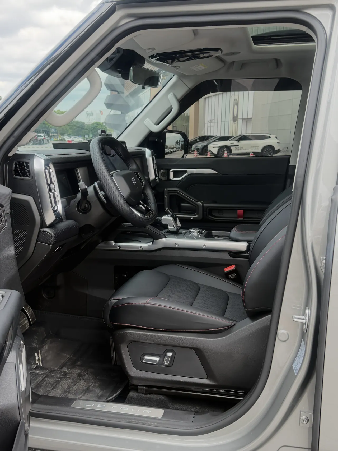 Jetour 2026 Traveler 2.0TD XWD Conquer Automatic 5
