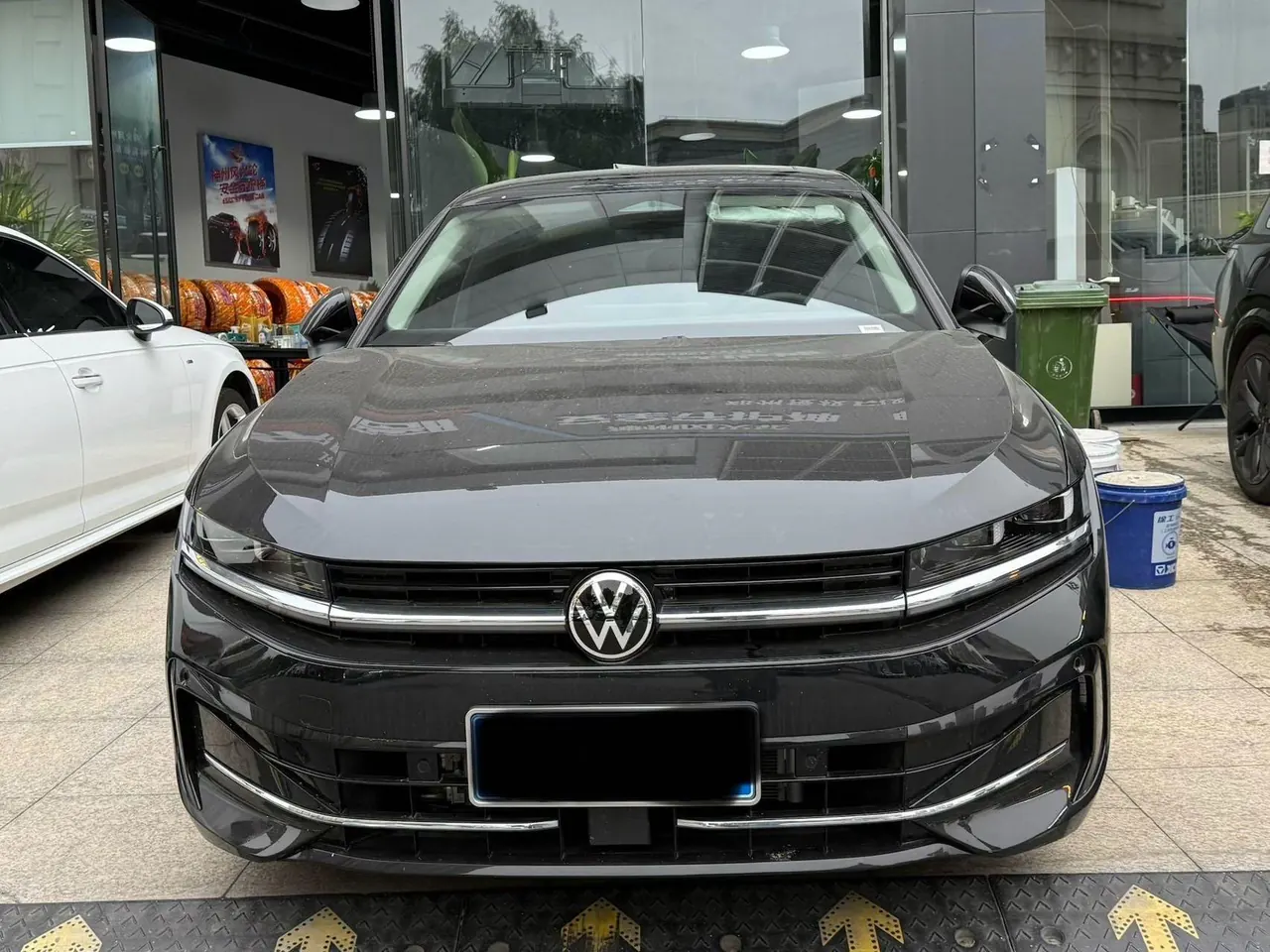 Volkswagen 2026 Magotan 2.0TSI 380TSI Premium Edition Da Mai Bag Automatic Gear 2