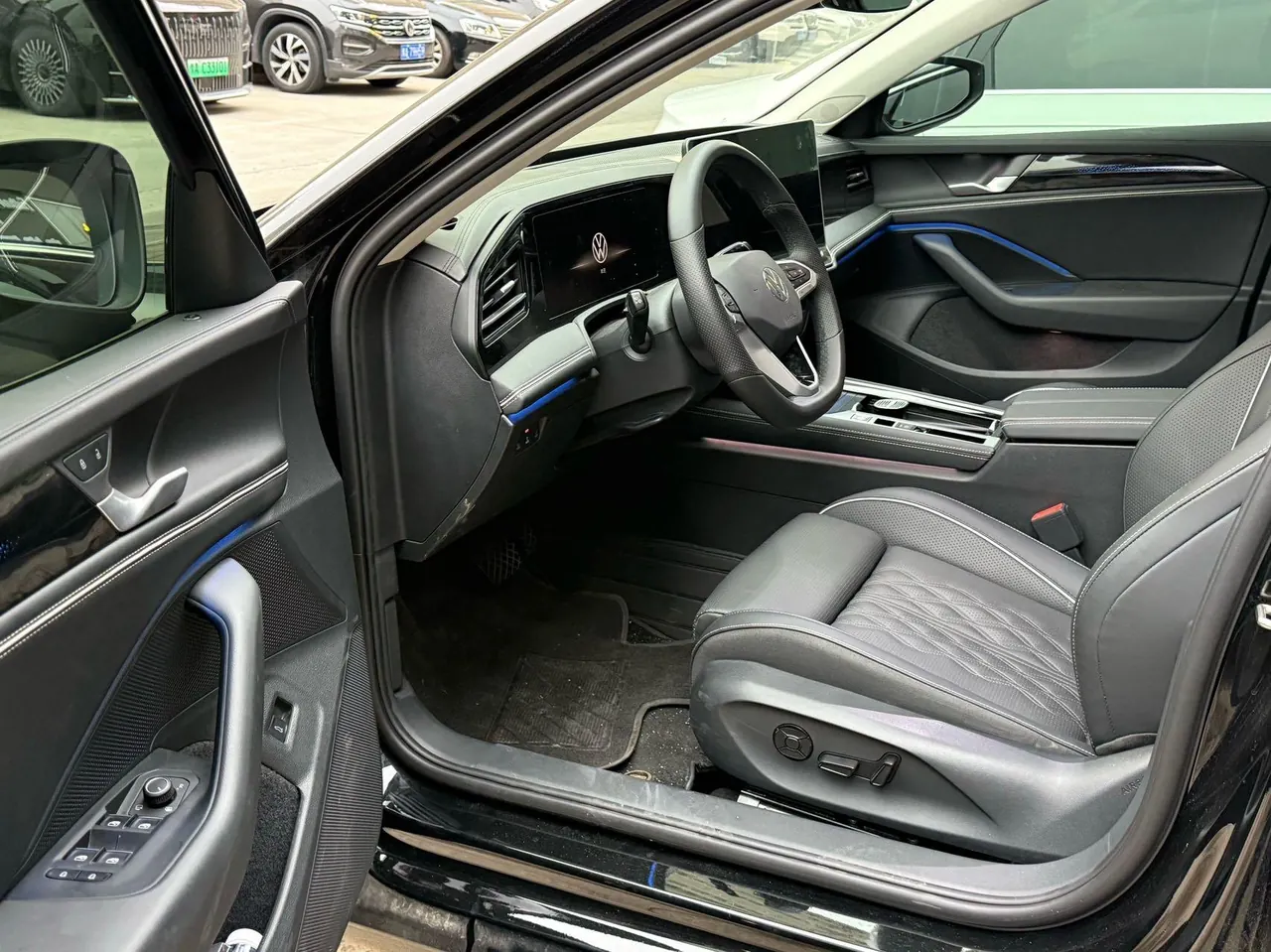Volkswagen 2026 Magotan 2.0TSI 380TSI Premium Edition Da Mai Bag Automatic Gear 6