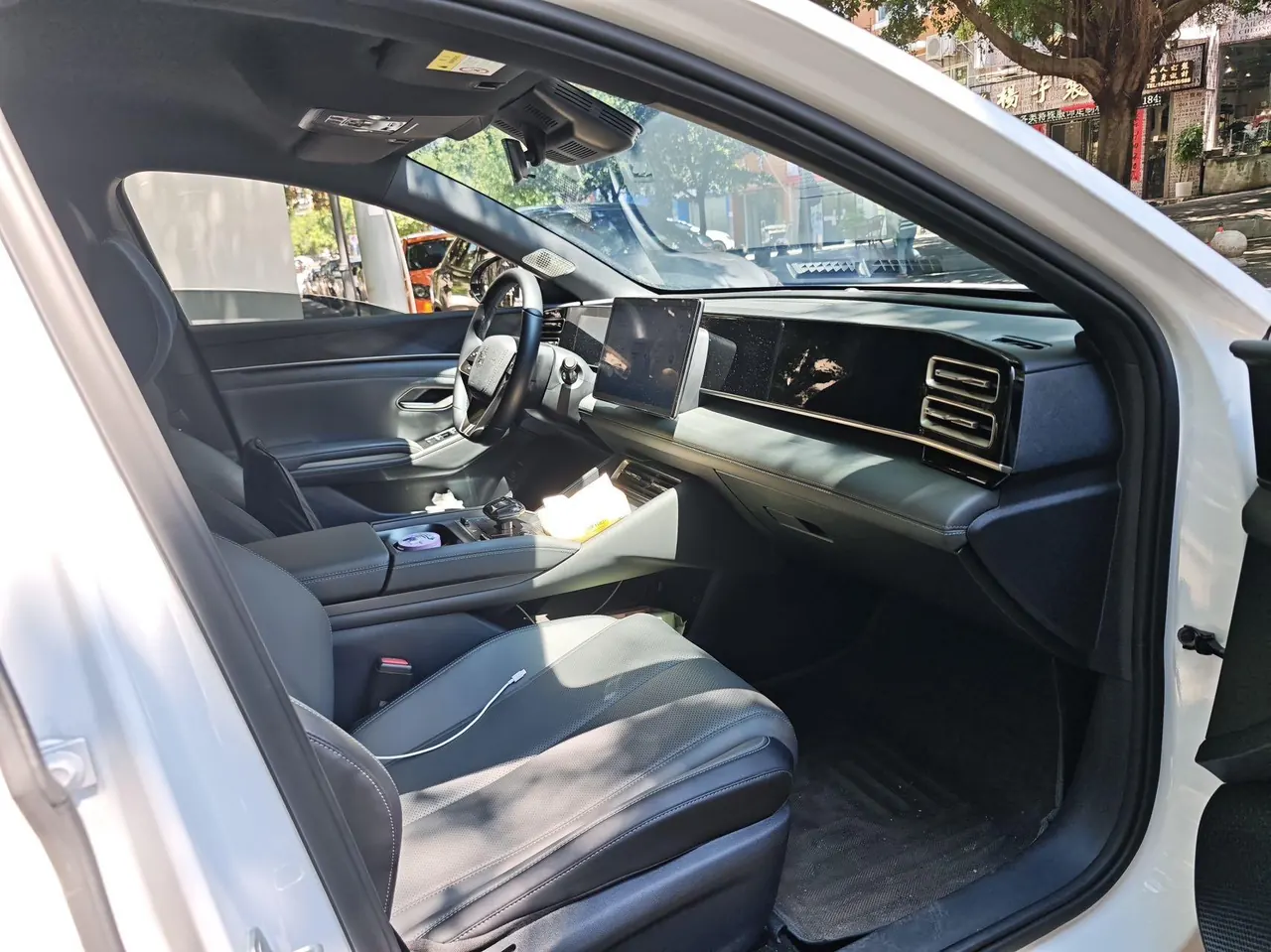 BYD 2024 Qin L DM-i 1.5 stepless 80KM Exceed automatic gear 8