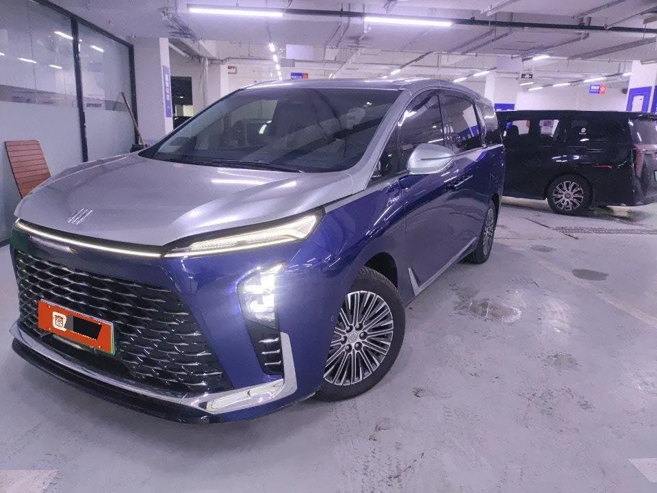 Open image lightbox: Buick 2024 GL8 Lu Zun PHEV 1.5T Luxury Edition 6-seat Automatic Gear