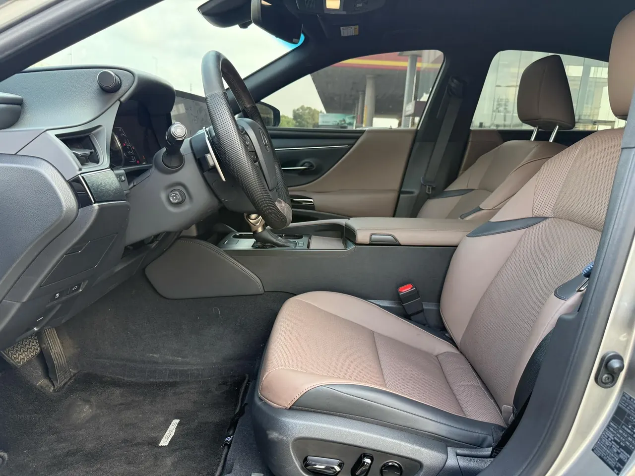 Lexus ES (Imported) 2024 ES200 2.0 Stepless Edition Automatic Gear 3
