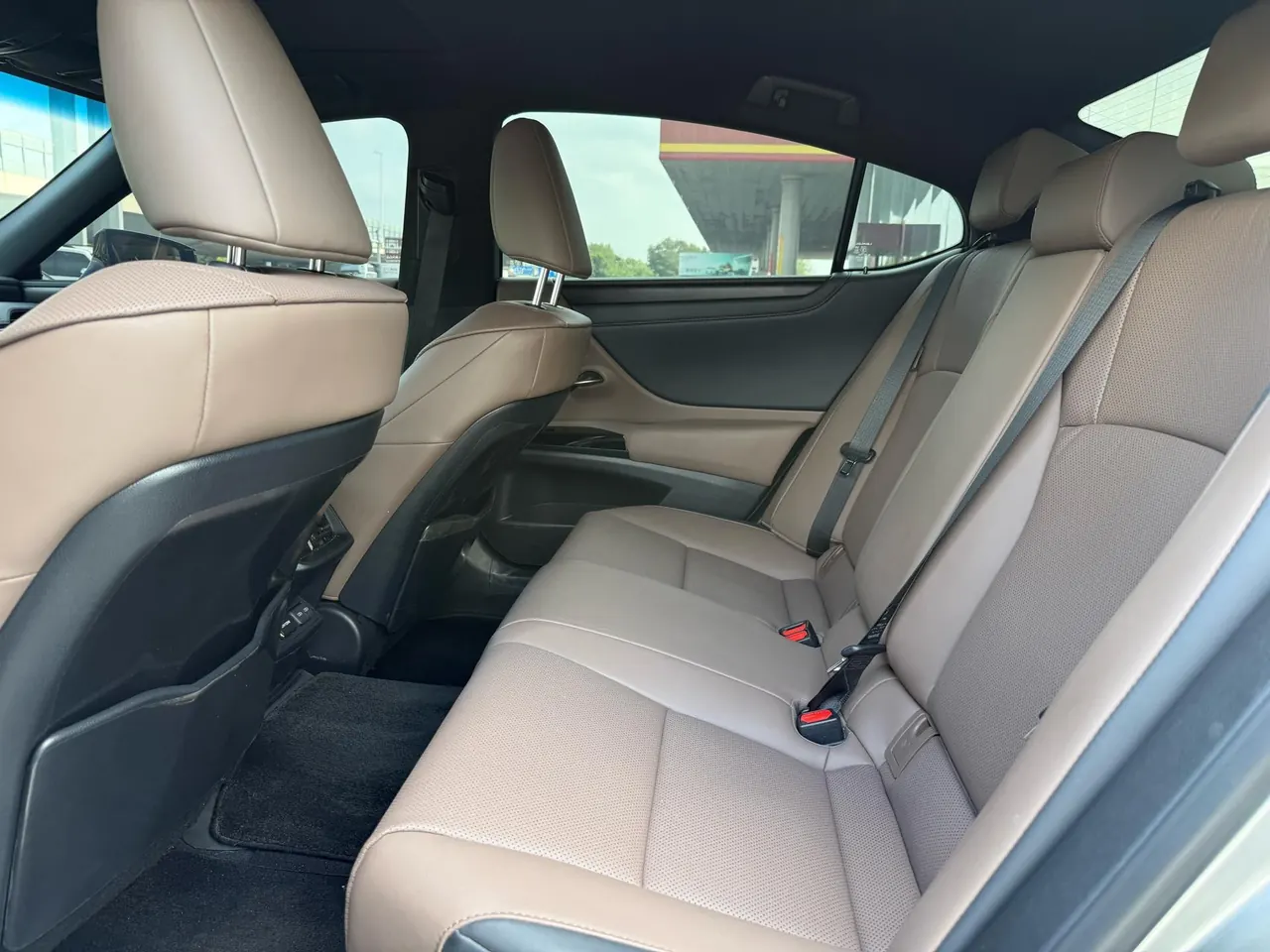 Lexus ES (Imported) 2024 ES200 2.0 Stepless Edition Automatic Gear 5