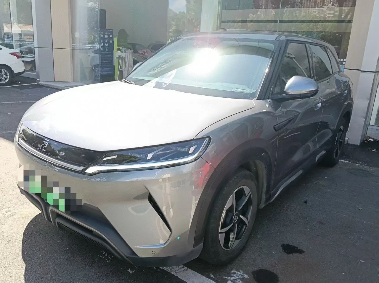 Open image lightbox: BYD 2024 Yuan UP 401KM Leading Automatic Gear