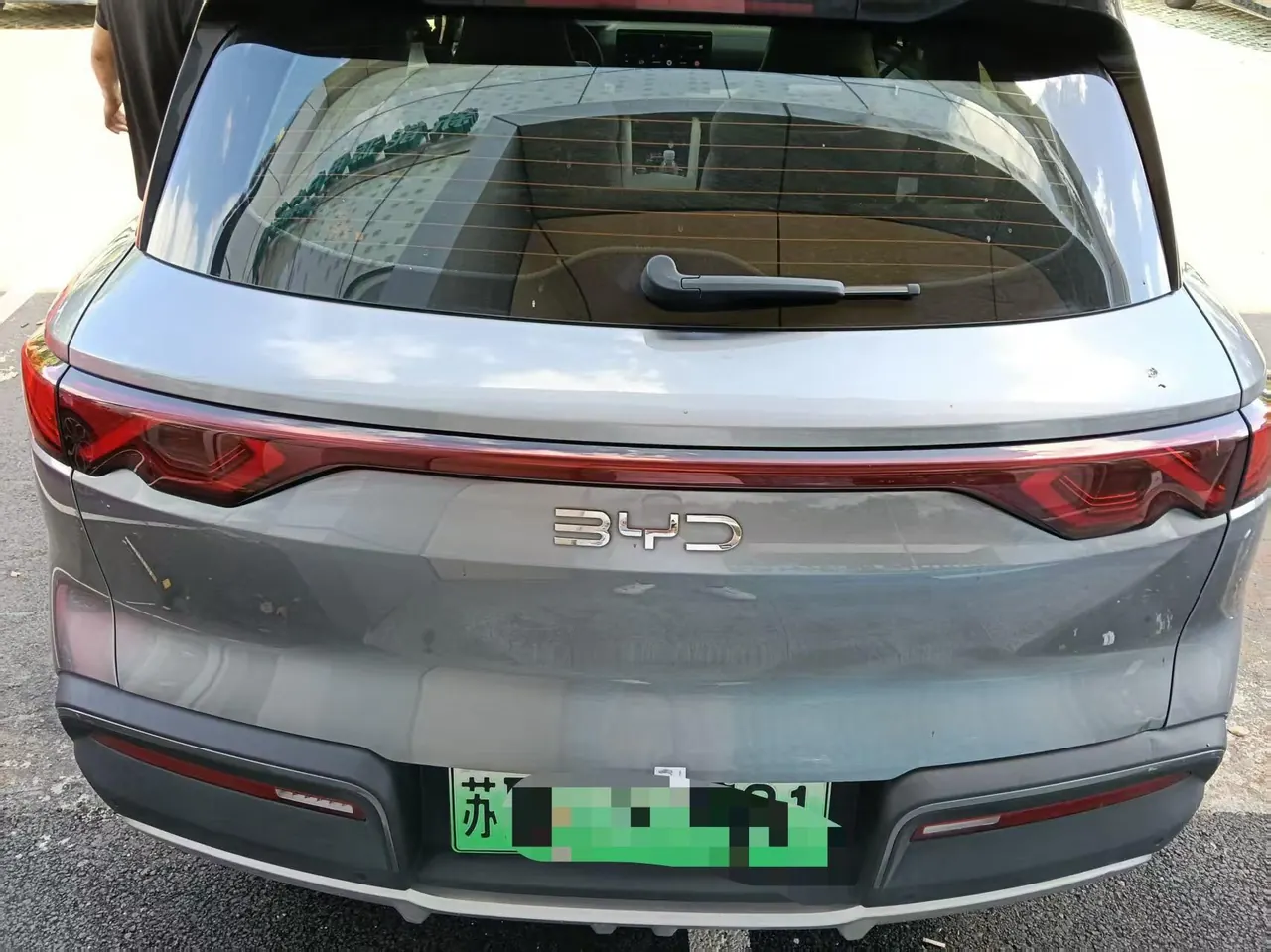 BYD 2024 Yuan UP 401KM Leading Automatic Gear 3