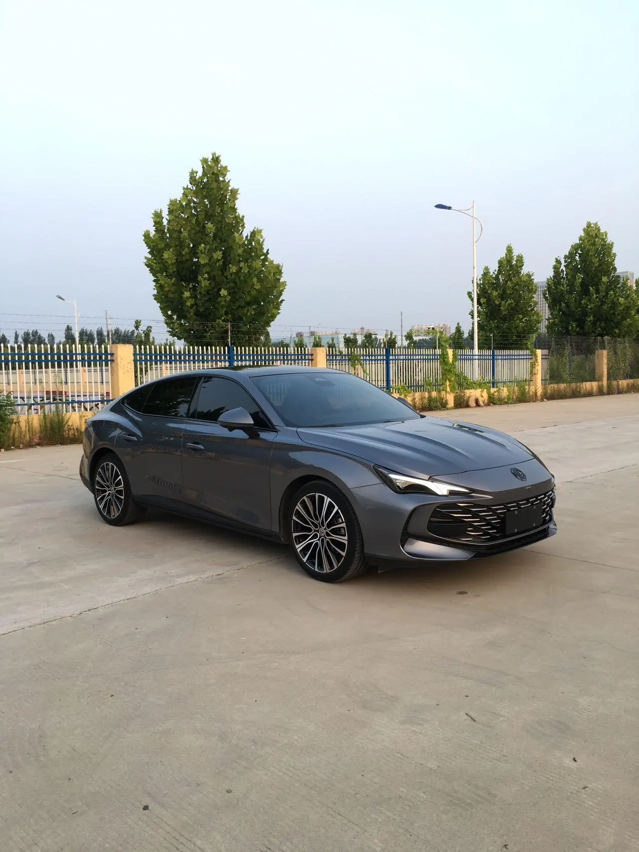 MG 2023 MG7 1.5T to the United States elegant version of automatic gear 2