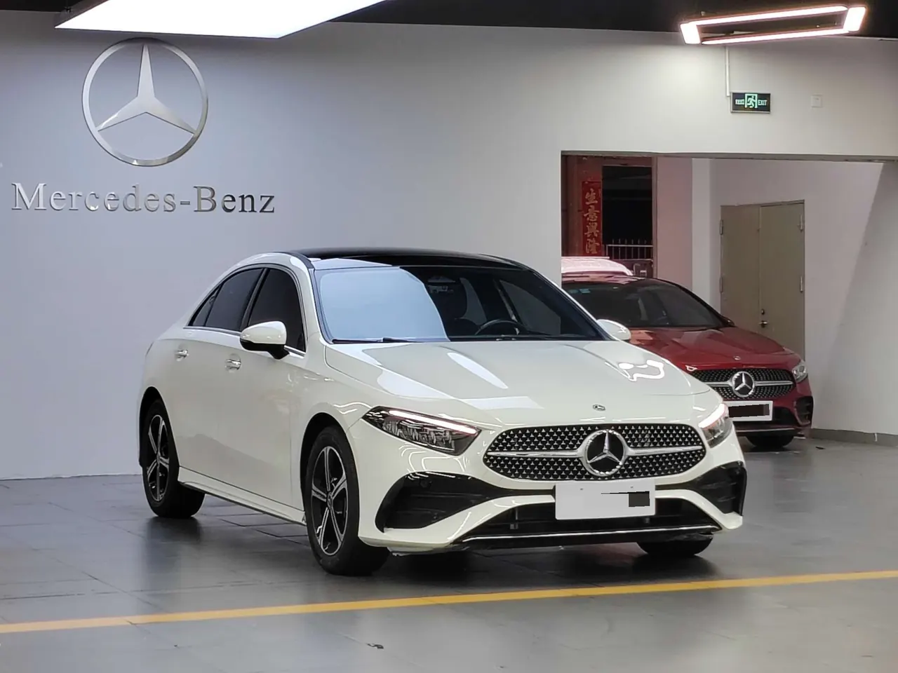 Mercedes Benz Class A 2023 A 200 L 1.3T Fashion Automatic Gear 3