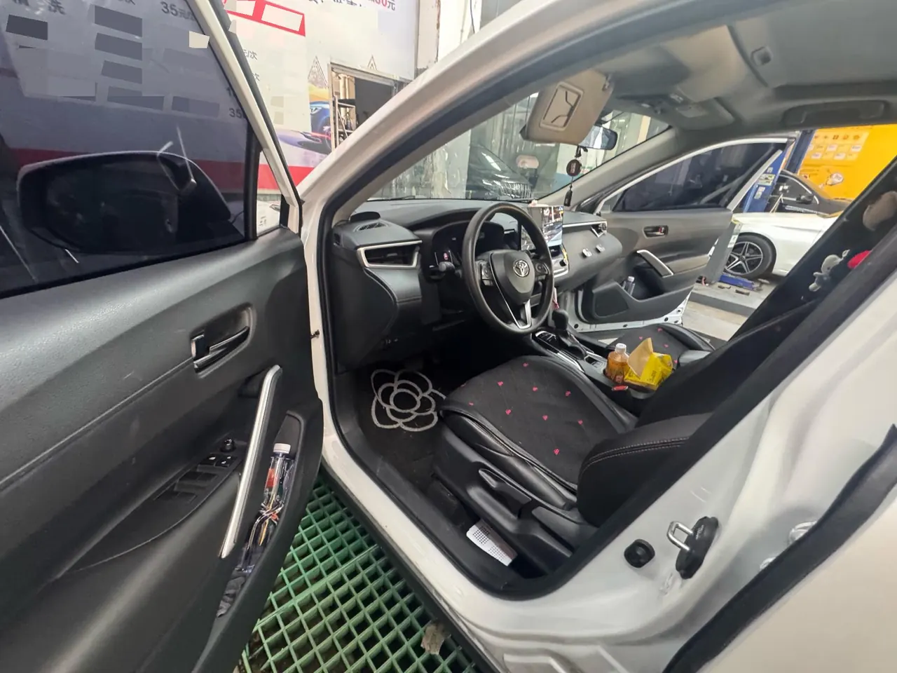 Toyota 2024 Front Landa 2.0 Stepless Leading Edition Automatic Gear 3