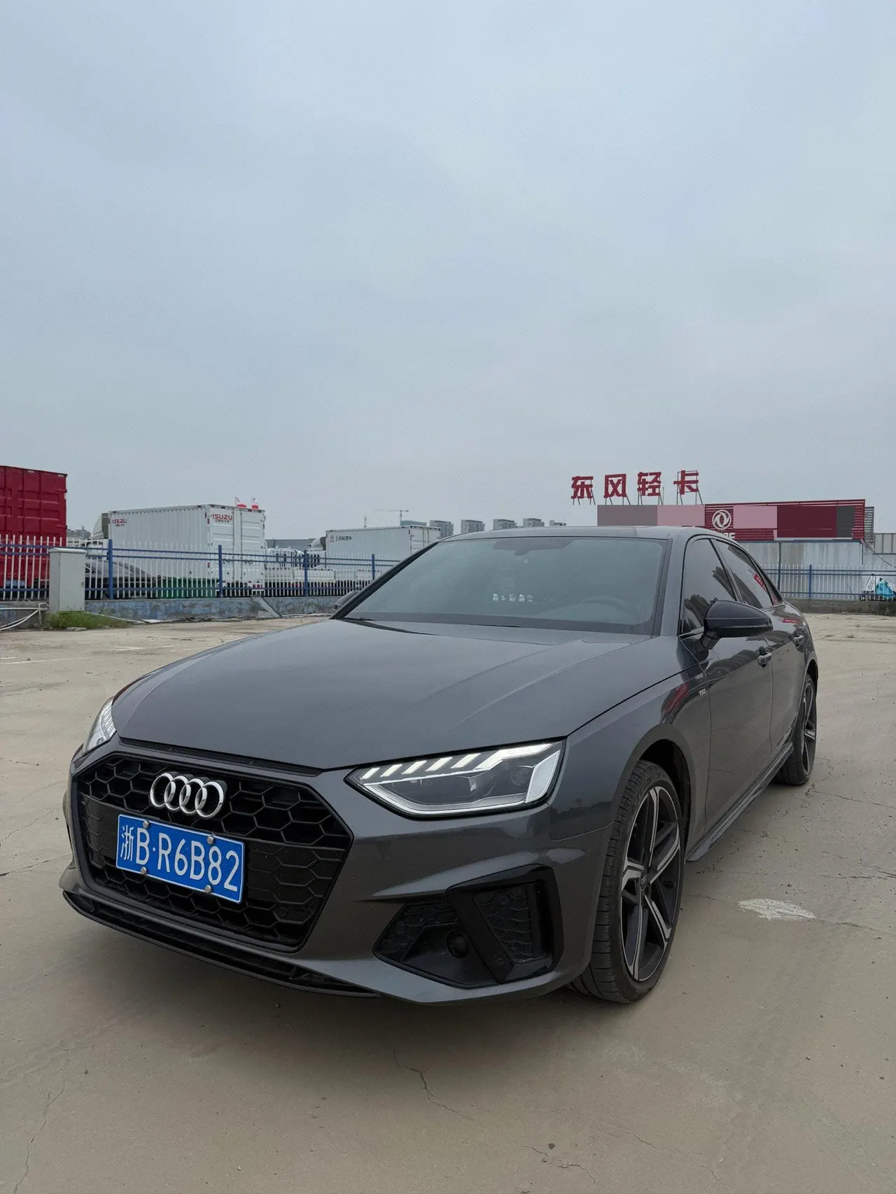 Open image lightbox: Audi 2024 A4L 2.0TFSI 40TFSI Deluxe Dynamic Automatic